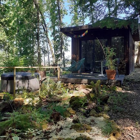 Le Gite De La Cabane De L'Oiseau Couze-et-Saint-Front Exterior photo
